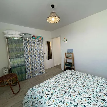 Appartement Rénové à Neuf, 4 Couchages, Balcon Ensoleillé, Parking Privé, Proche Et Commerces - Fr-1-224c-173 *
