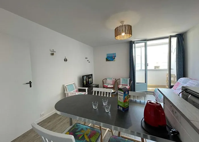 Renove A Neuf, 4 Couchages, Balcon Ensoleille, Parking Prive, Proche Et Commerces - Fr-1-224c-173 * Saint-Hilaire-de-Riez